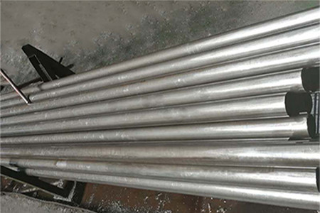 ST35.8 cold-rolled άνευ ραφής χάλυβα πάχος 2mm ακρίβειας σωλήνων φωτεινό