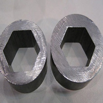 χάλυβας άνθρακα σωλήνων χάλυβα 612m Hexagon Q345 Q235 230mm